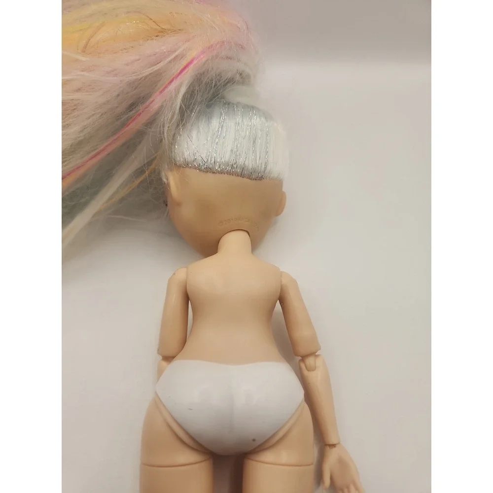 MGA Entertainment rainbow high